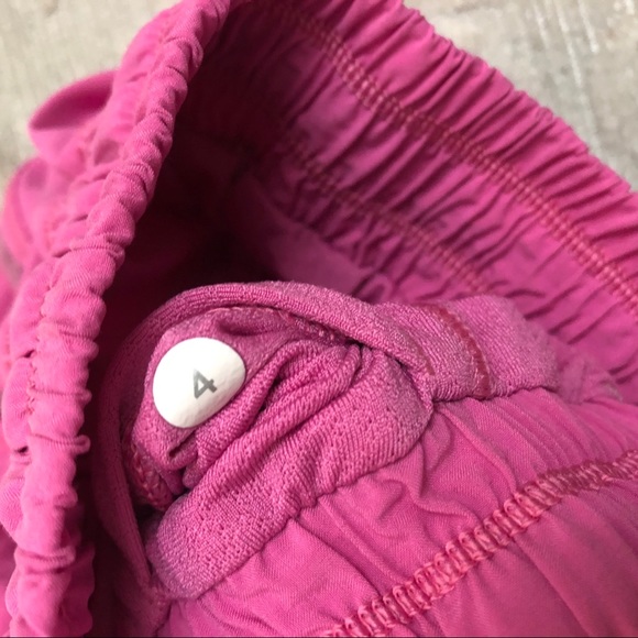 LULULEMON Make a Move Shorts Pink Paradise Size 4 - Picture 7 of 10